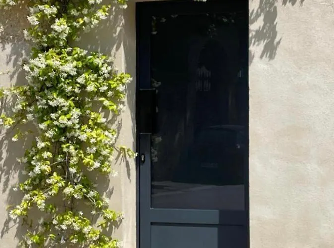 Les Cerises Du Pont Du Gard Remoulins